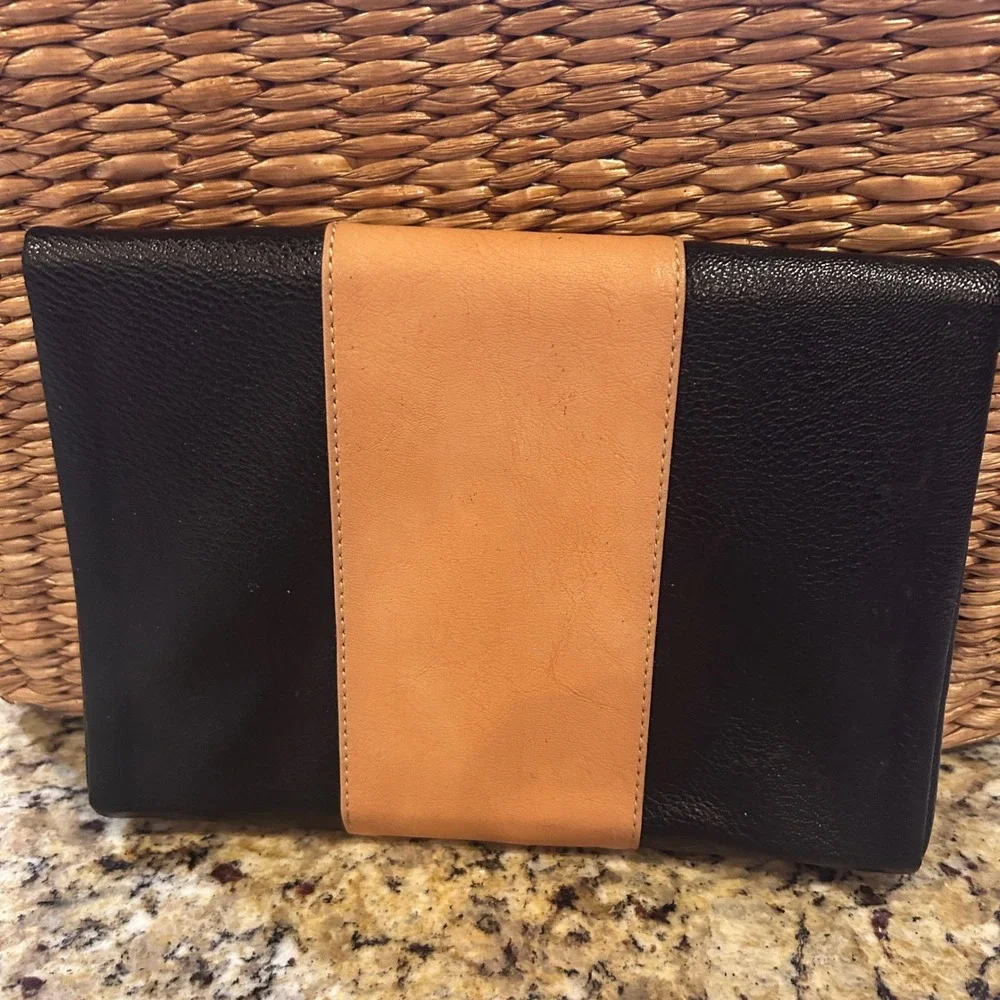 N/A sophisticated black